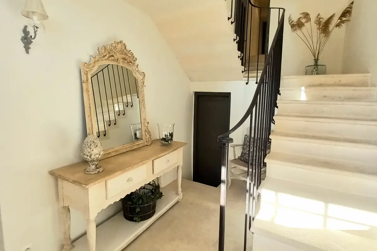 1i. Hall entrée Bastide